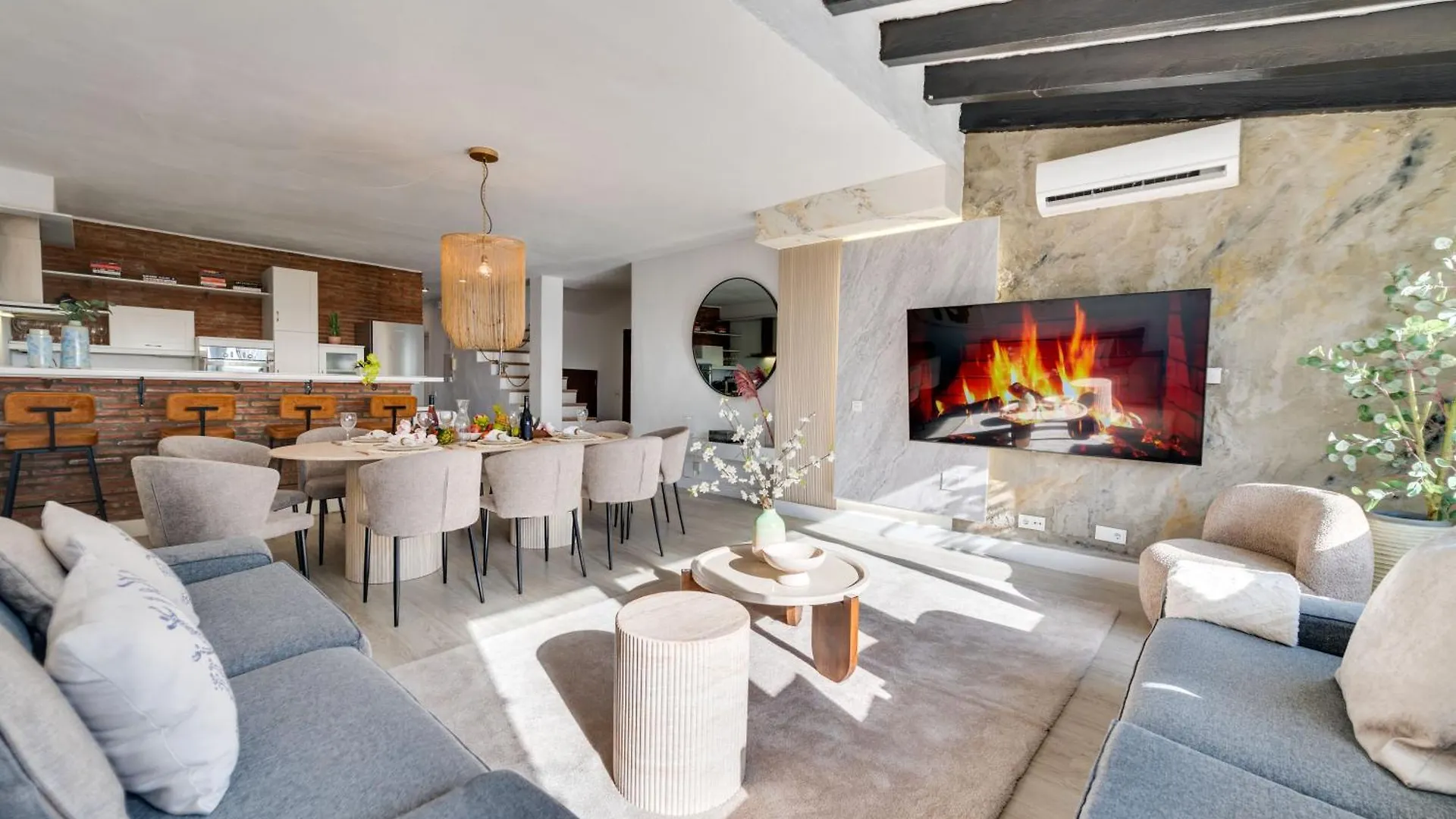 Vacation Marbella I Stylish 5Bdr Penthouse, Sea And Marina View Lägenhet