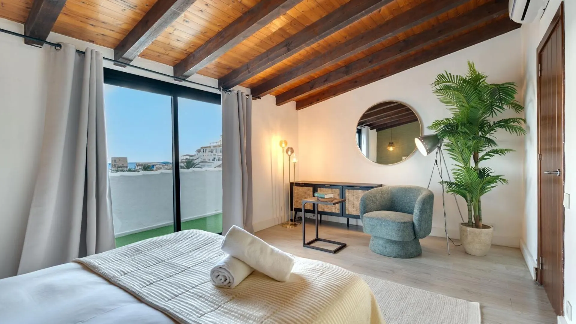 Vacation Marbella I Stylish 5Bdr Penthouse, Sea And Marina View Apartment