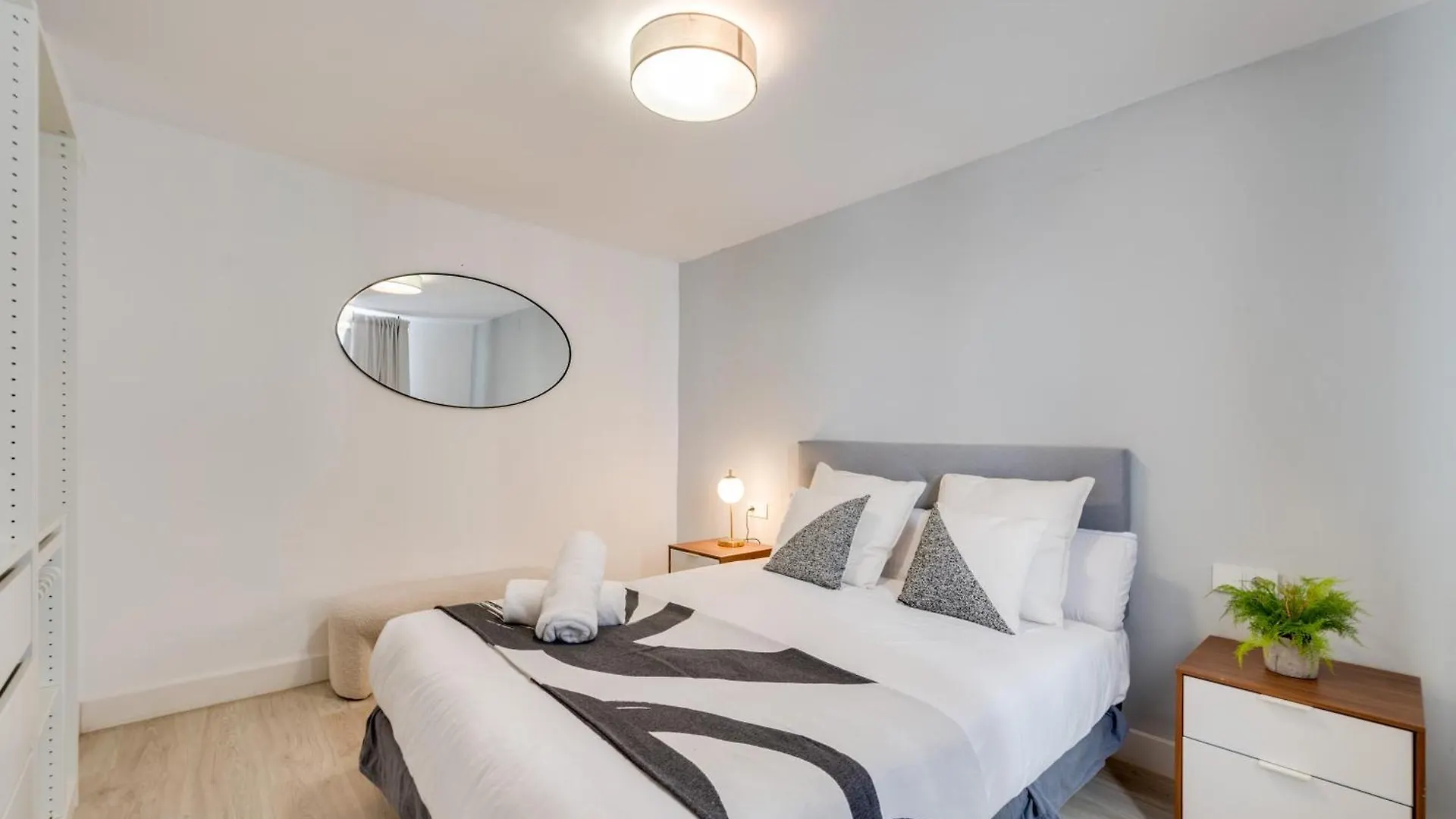 Vacation Marbella I Stylish 5Bdr Penthouse, Sea And Marina View Apartment 0*,
