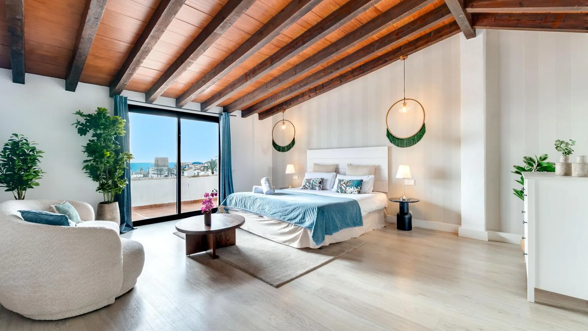 Vacation Marbella I Stylish 5Bdr Penthouse, Sea And Marina View Apartment
